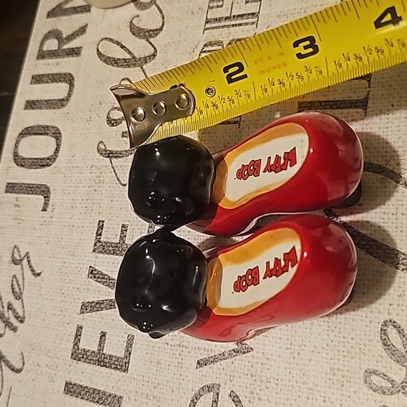 NWOB Betty Boop Salt & Pepper Shakers - Picture 9 of 11